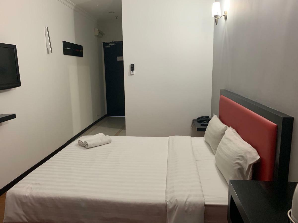 Disini Hotel 3*